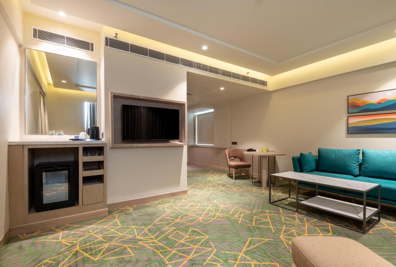 Holiday Inn Katra Vaishno Devi By Ihg Eksteriør billede